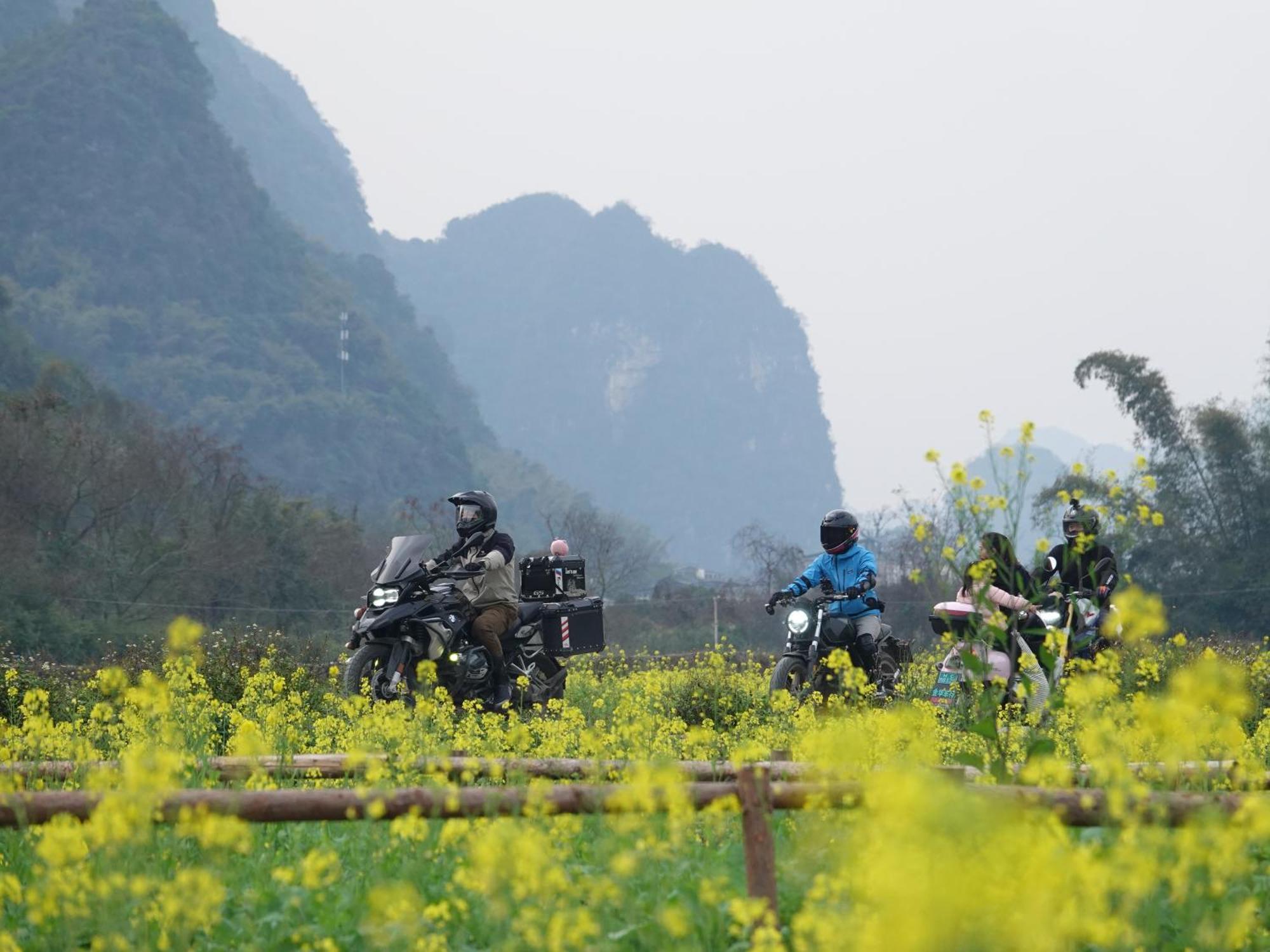 Yangshuo Xiao Long River Hotel Экстерьер фото